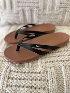 Reef Cushion Joy Flip Flop Sandals Size 7 Black Brown
